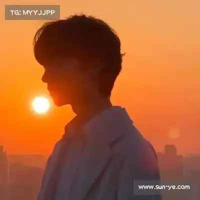 鲁羿嵩